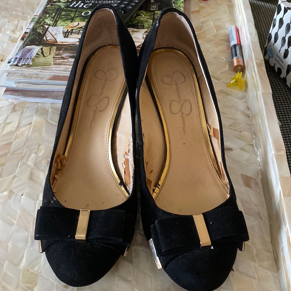 Jessica Simpson size 8 black wedge shoes with bow tie